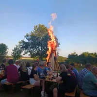 223.jpg